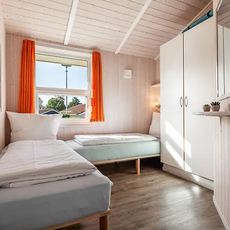 Holiday home Klabautermann - Strandpark 39 Groemitz